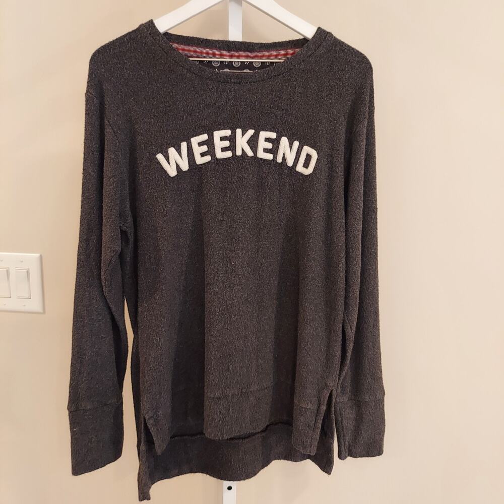 Royce Brand Weekend Spell Out Top Large Long Sleeve Terry Cloth Cozy‎